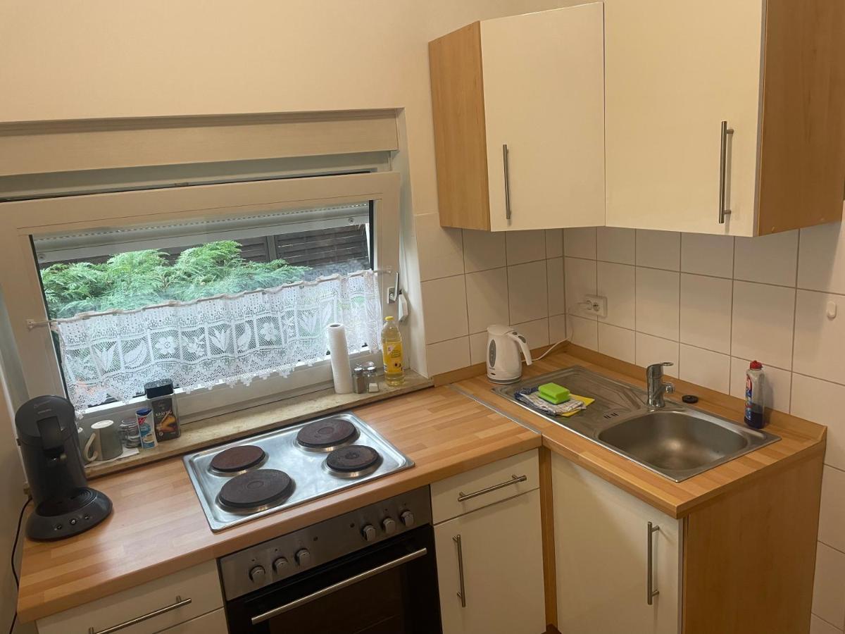 Ruhiges Zentral Gelegenes Apartment In Guetersloh Kültér fotó